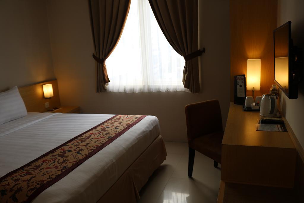 Bekizaar Hotel Sorabaya Extérieur photo